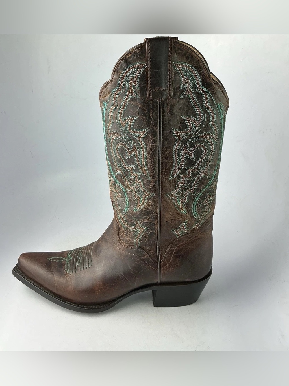 J.B Dillon women’s western cowboy boots - authentic size 9